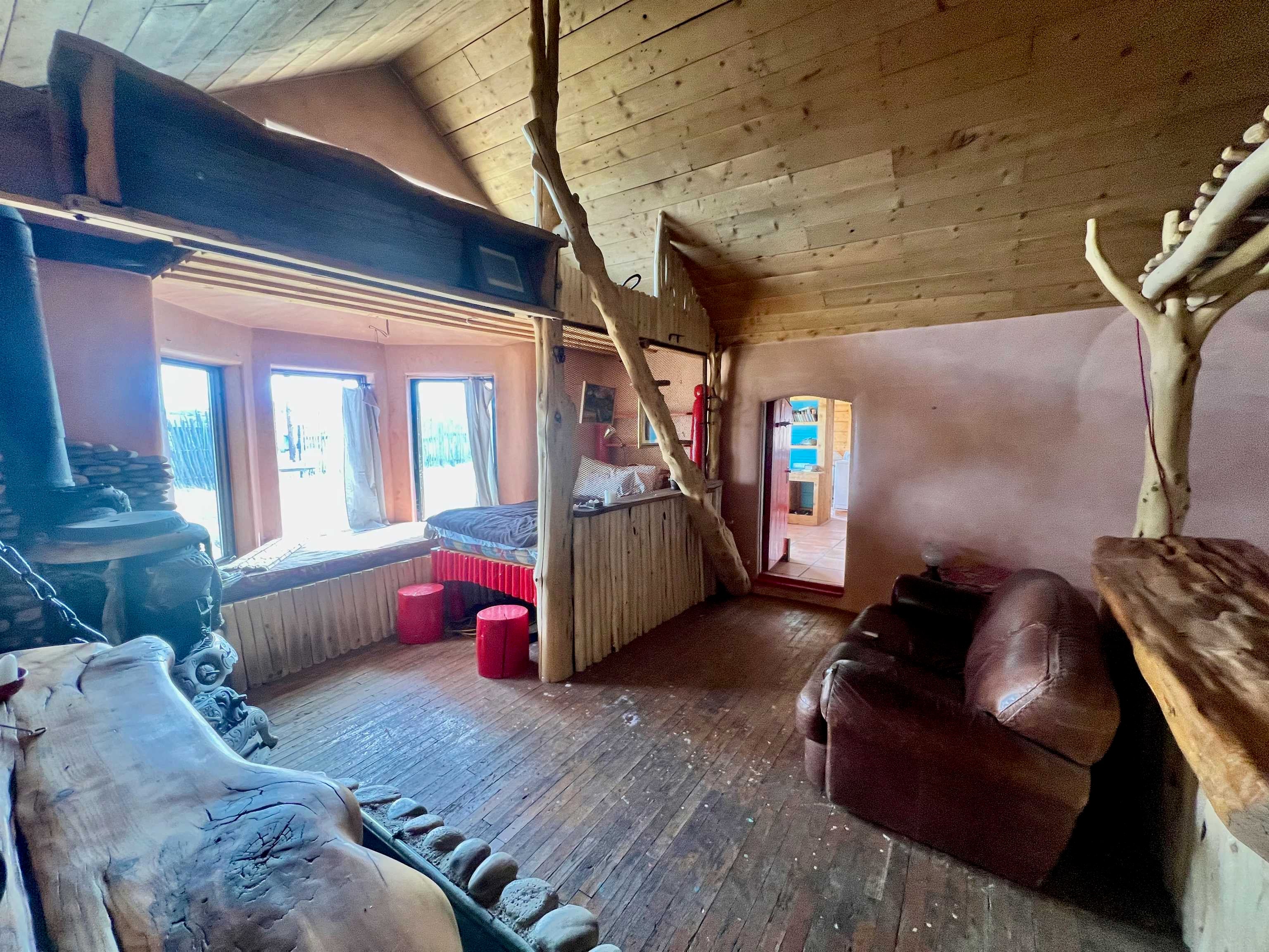 14 Sagebrush Road Tres Piedras, NM 87577 - Photo 12 of 31 Gallery Image 12