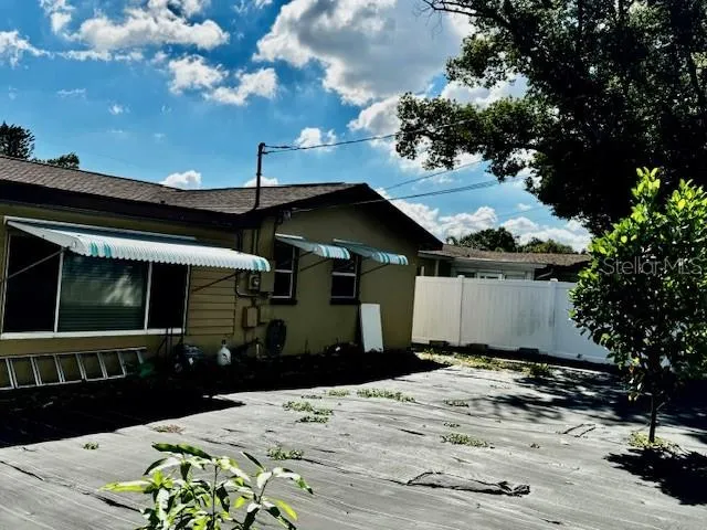 $2,150 | 1155 San Remo Drive, Largo, FL 33770