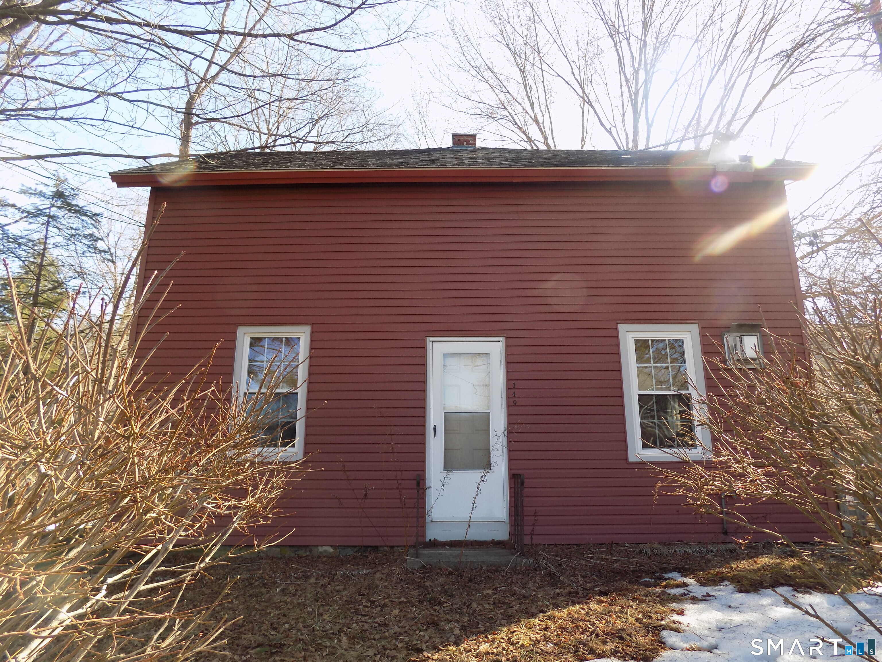 149 South Riverside Avenue Plymouth, CT 06781 - Photo 1 of 12 a front view of a house with garden
