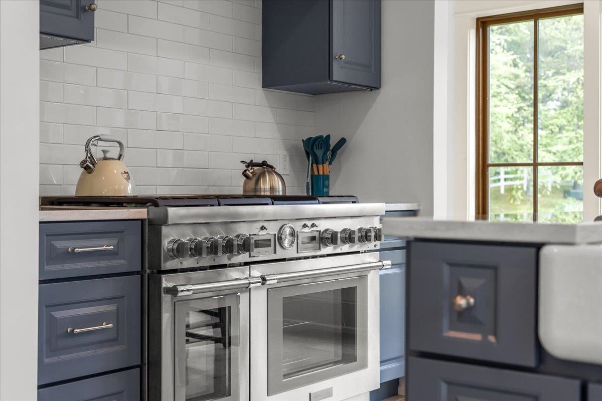 235 Lower Sanborn Road Stowe, VT 05672 - Photo 4 of 60