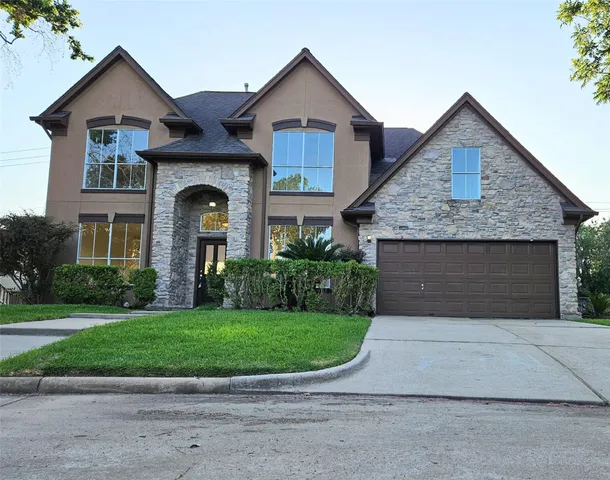 $2,600 | 2202 Cherry Hill Court, Richmond, TX 77469