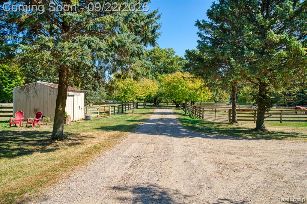 9511 West Allen Road Fowlerville, MI 48836 - Photo 7 of 98