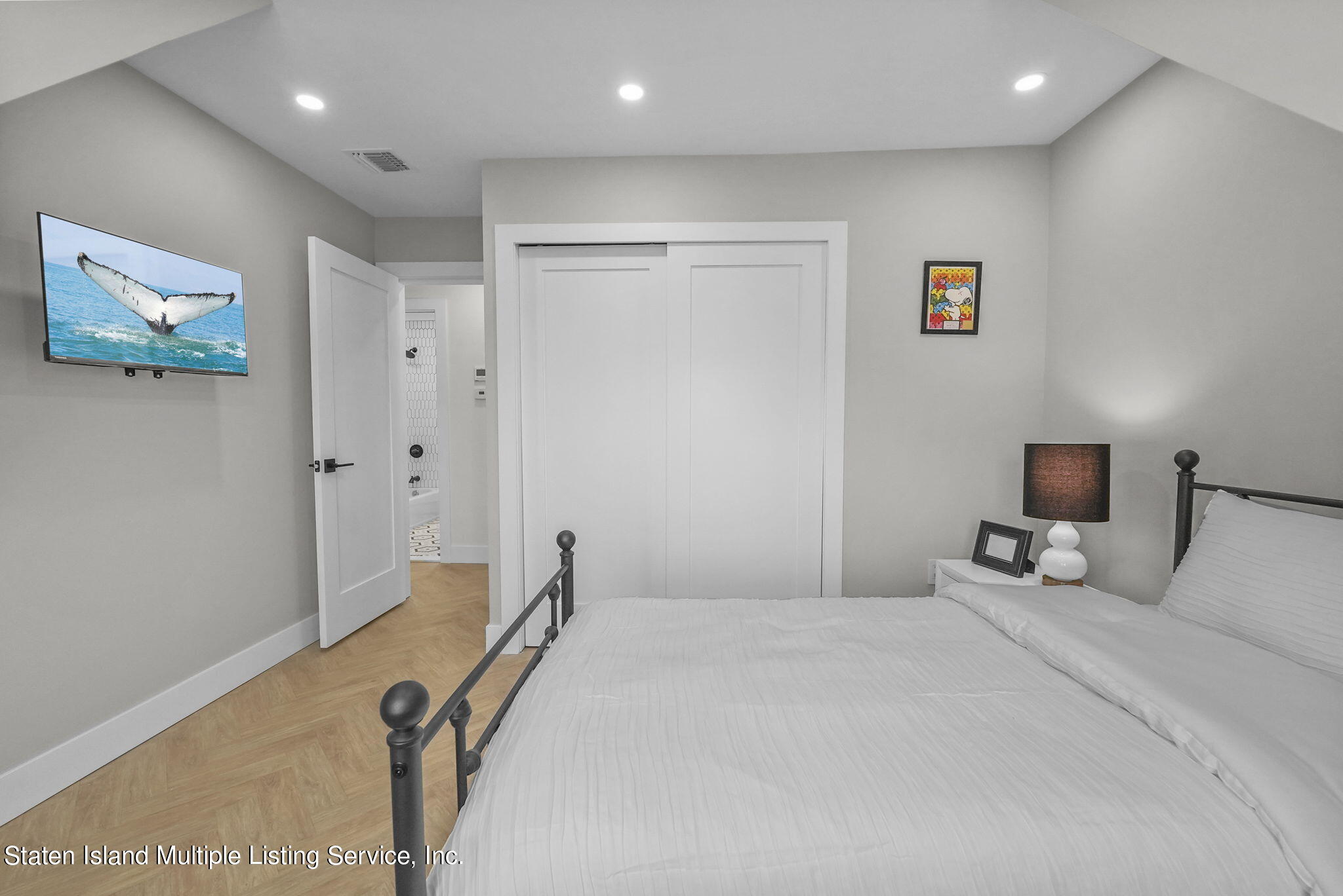 8 Starlight Road Staten Island, NY 10301 - Photo 26 of 56 Bed 3
