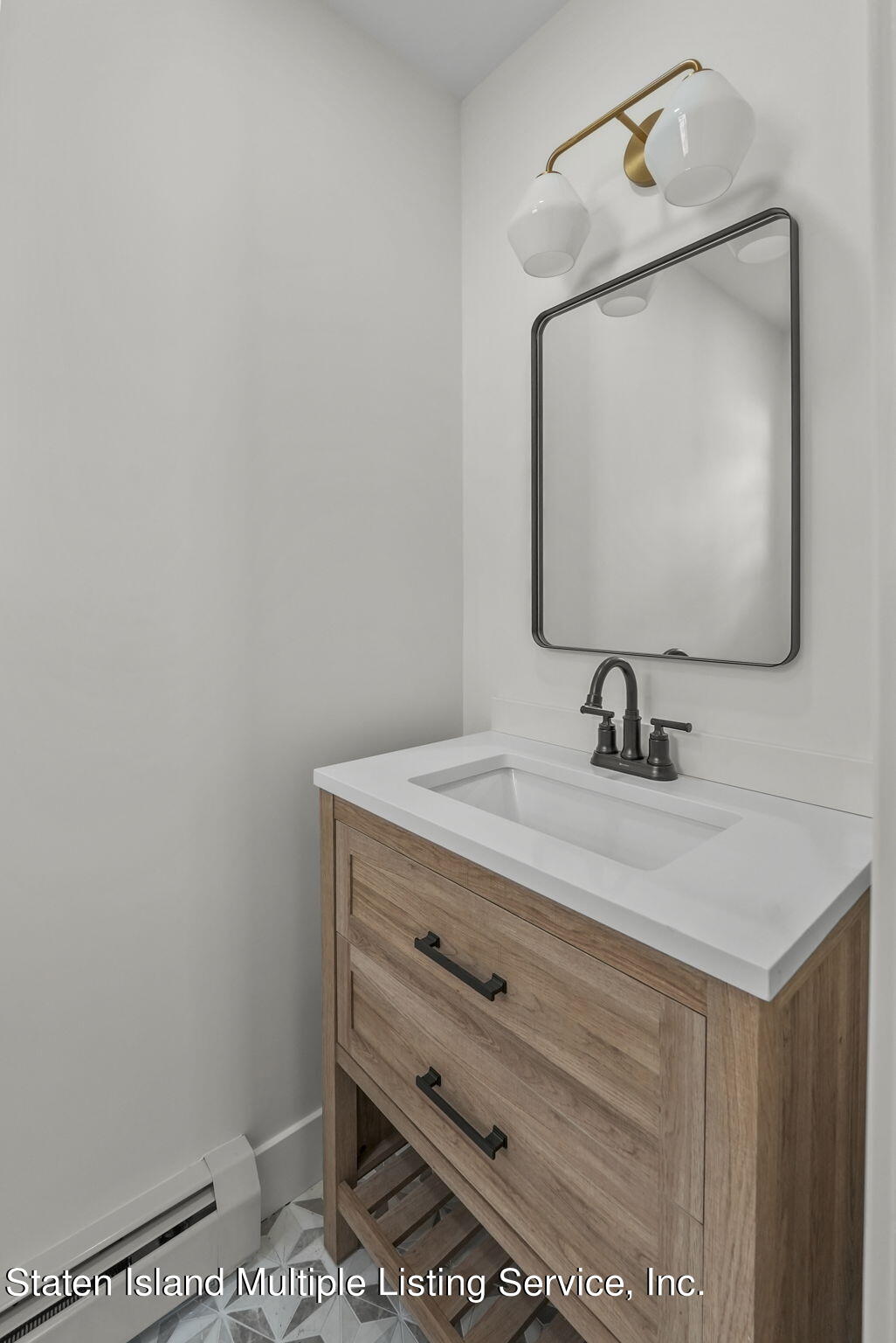 8 Starlight Road Staten Island, NY 10301 - Photo 33 of 56 Vanity