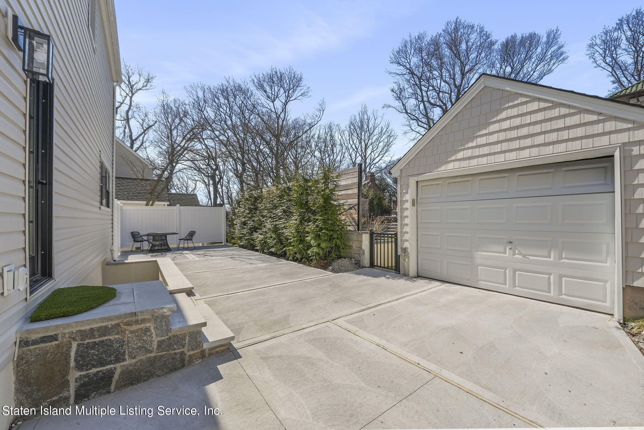 8 Starlight Road Staten Island, NY 10301 - Photo 43 of 56 Backyard 4