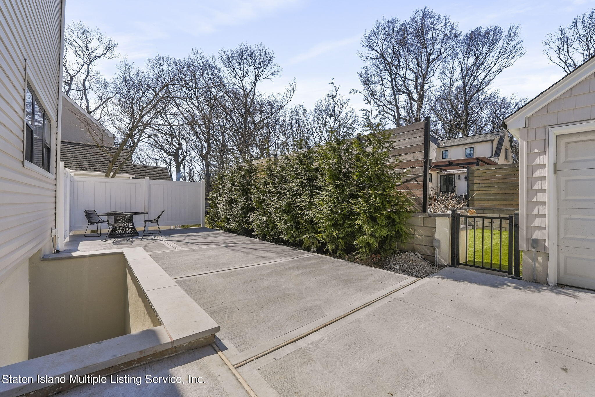 8 Starlight Road Staten Island, NY 10301 - Photo 44 of 56 Backyard Again