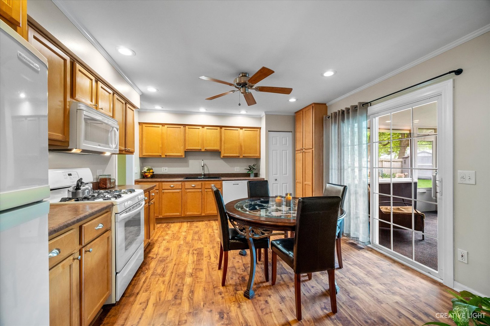 76 Springdale Road Montgomery, IL 60538 - Photo 9 of 28 Gallery Image 9