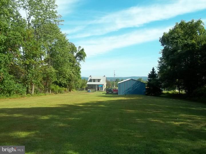 2040 Hill Road Perkiomenville, PA 18074 - Photo 10 of 12 Gallery Image 10