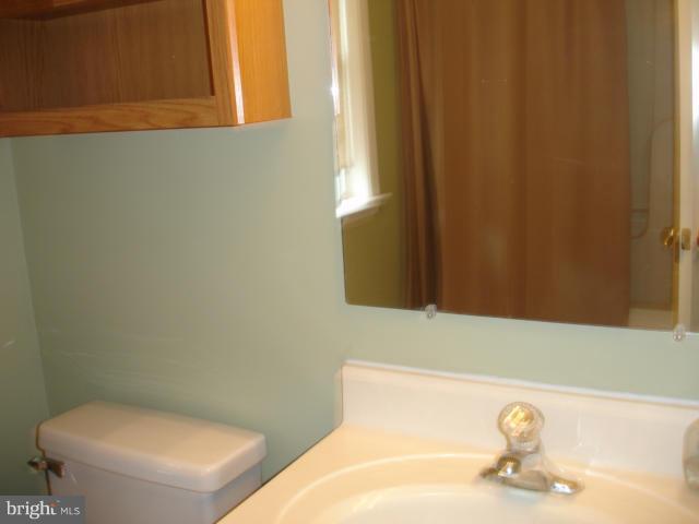 11353 Barnes Road Catlett, VA 20119 - Photo 18 of 30 Bath (Master)