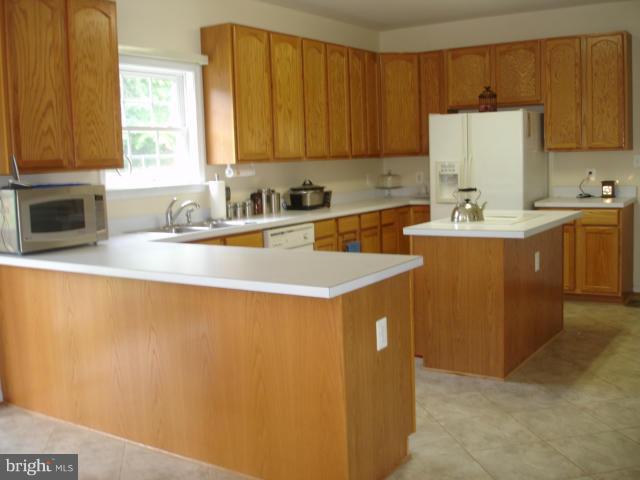 11353 Barnes Road Catlett, VA 20119 - Photo 6 of 30 Kitchen
