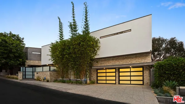 $25,000 | 2826 Las Alturas Street, Los Angeles, CA 90068