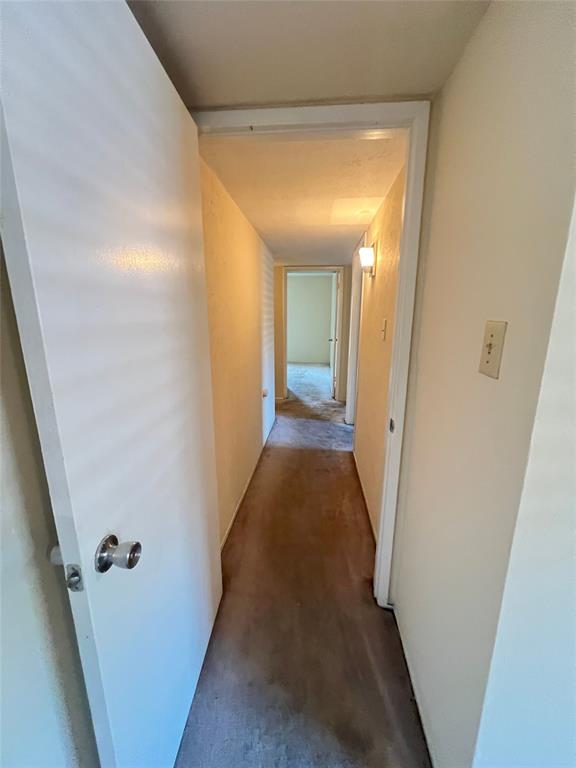 2107 Victoria Road Carrollton, TX 75007 - Photo 26 of 39