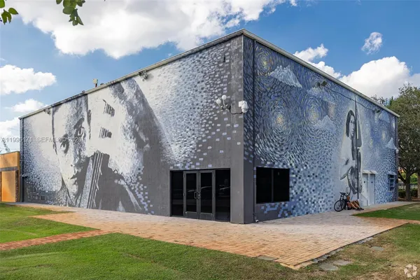 $3,700 | 433 Northwest 40th Court, Unit 4, Oakland Park, FL 33309