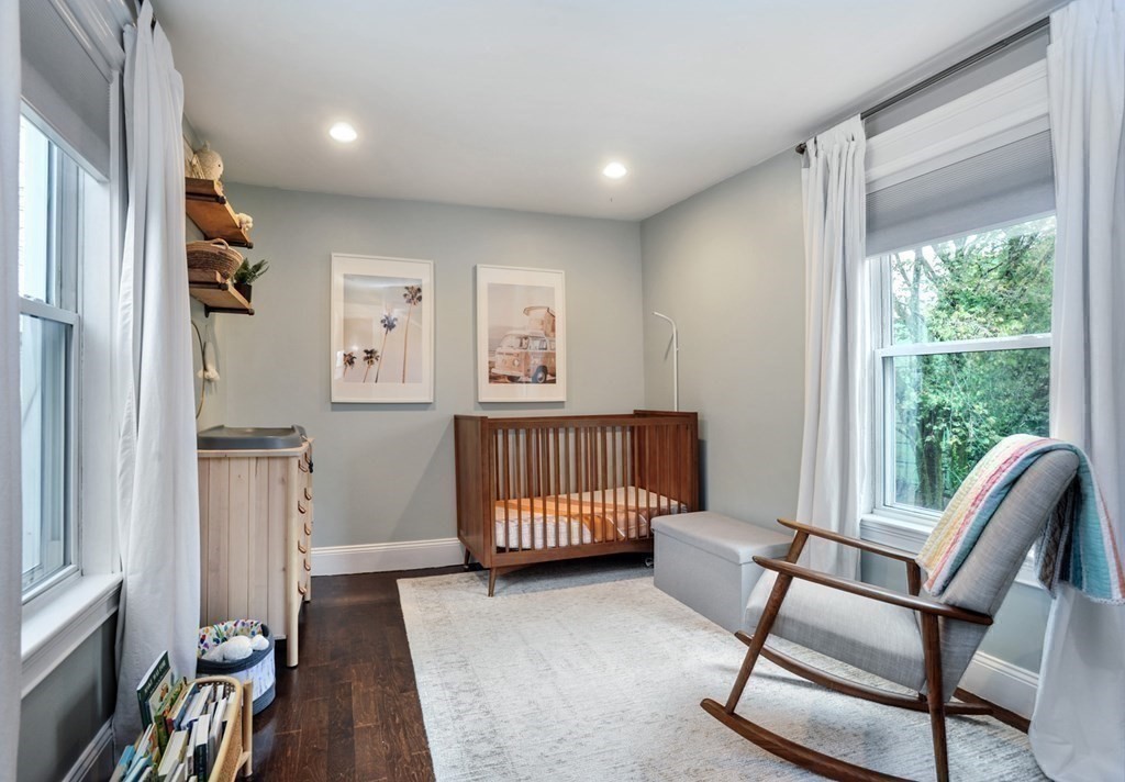 174 West 9th Street, Unit 3 Boston, MA 02127 - Photo 5 of 6