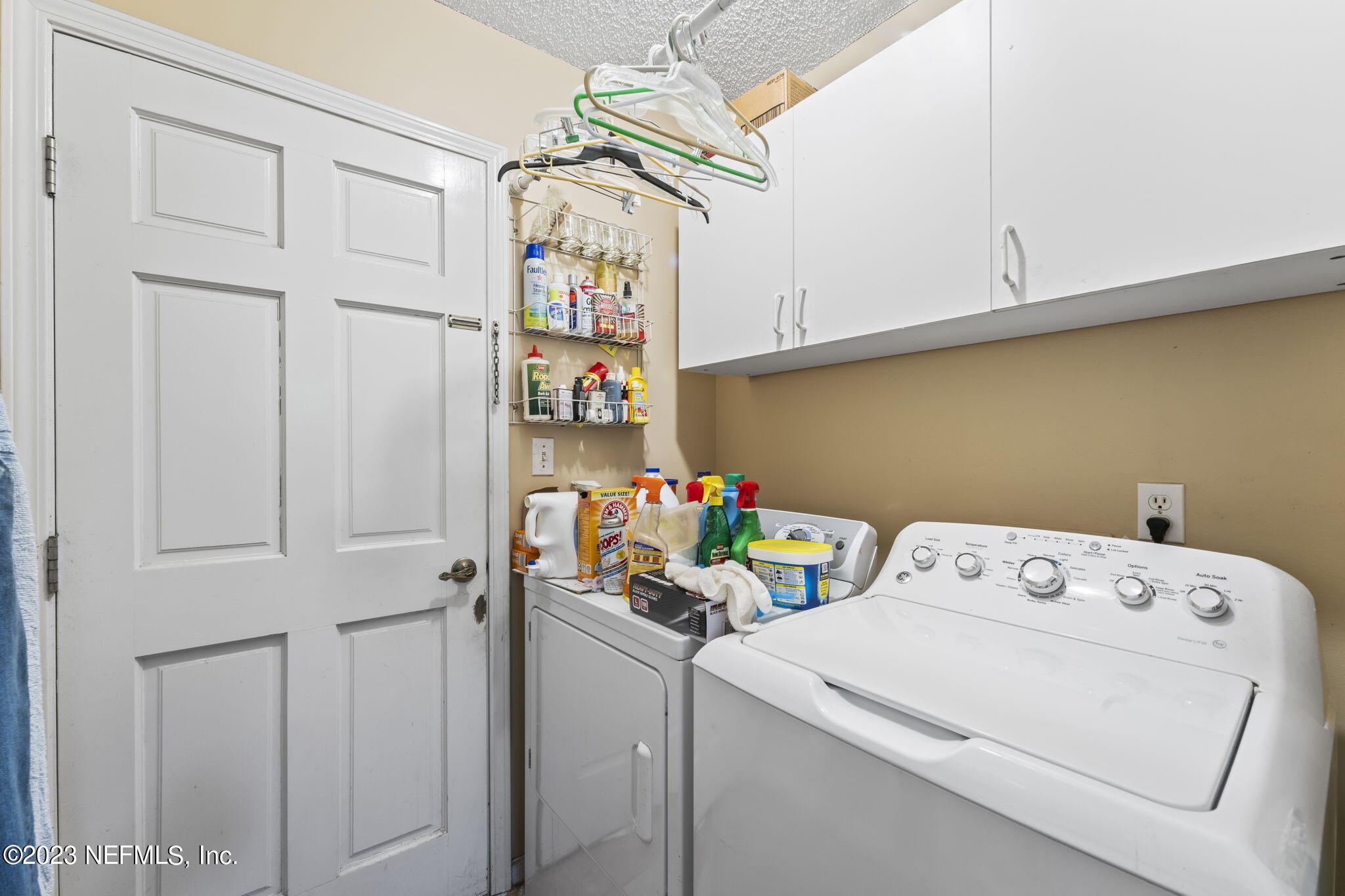 1505 Marsh Rabbit Way Fleming Island, FL 32003 - Photo 40 of 52 Laundry