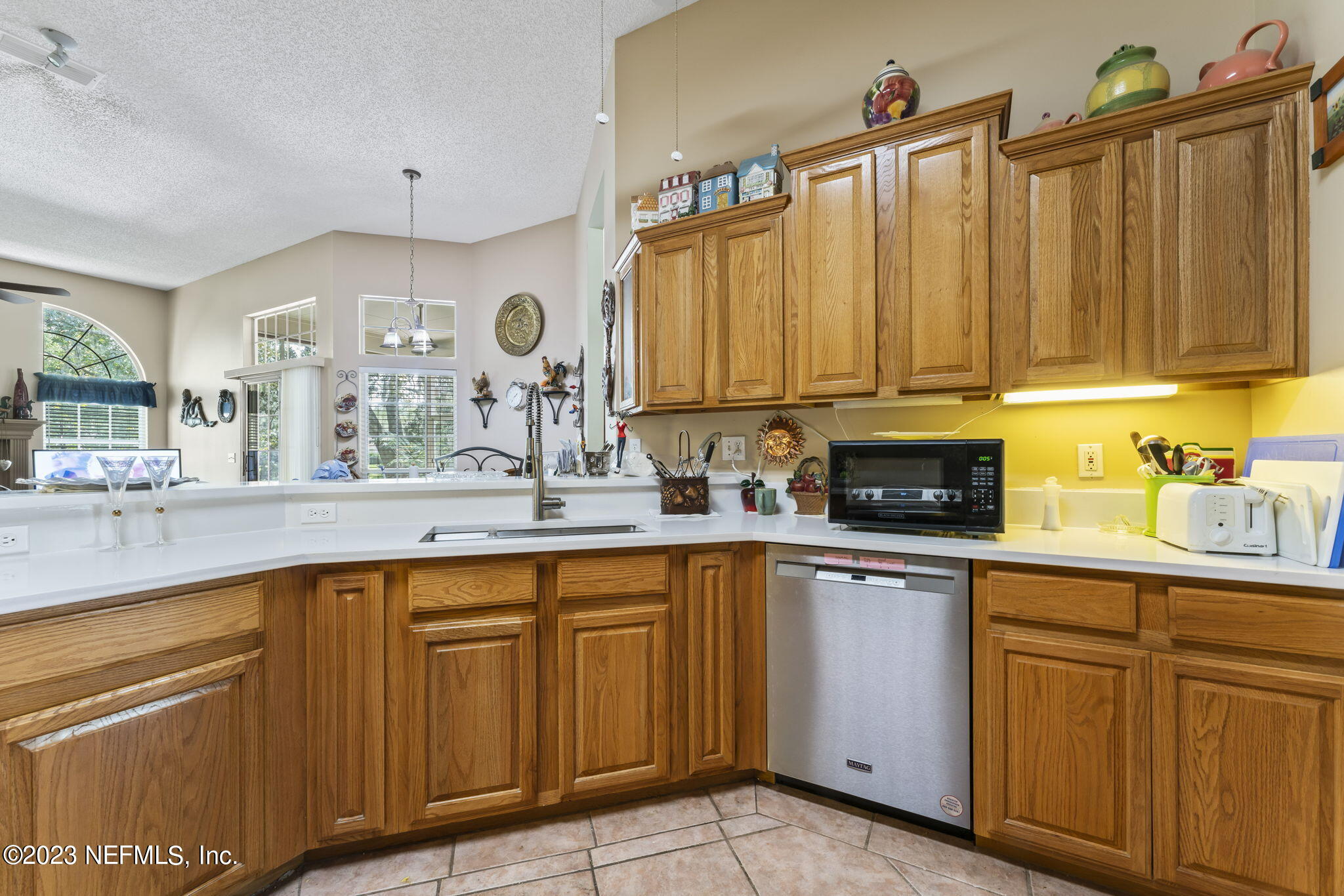 1505 Marsh Rabbit Way Fleming Island, FL 32003 - Photo 10 of 52 Kitchen