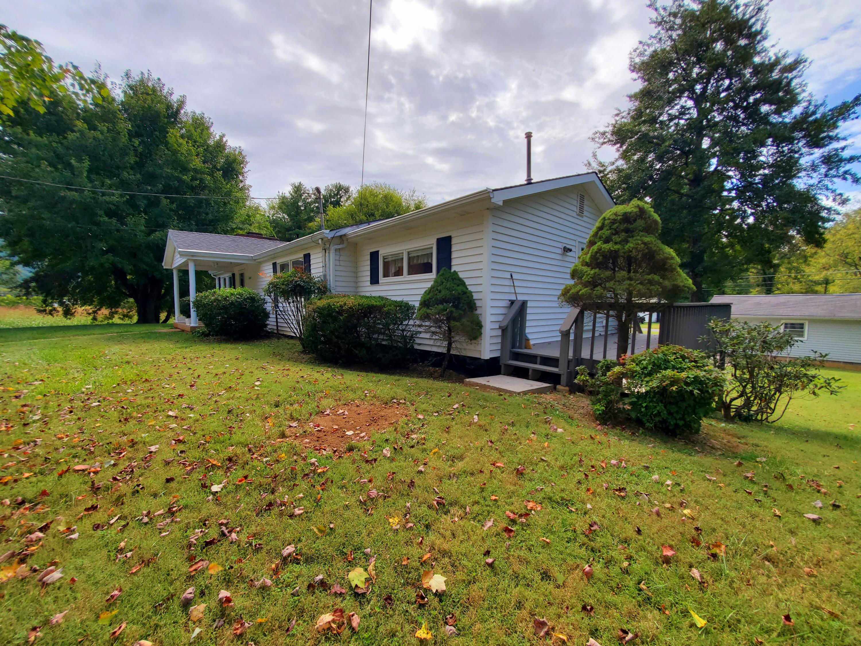 2425 Hartford Road Cosby, TN 37722 - Photo 47 of 70 20220924_141920