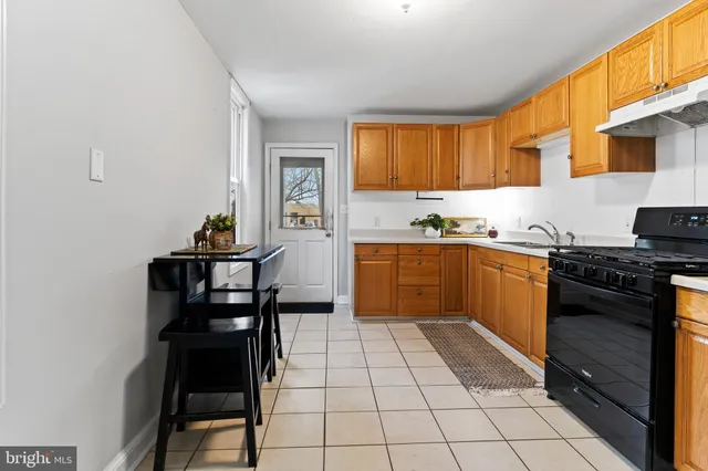 $178,000 | 145 Cedar Street, Carlisle, PA 17013