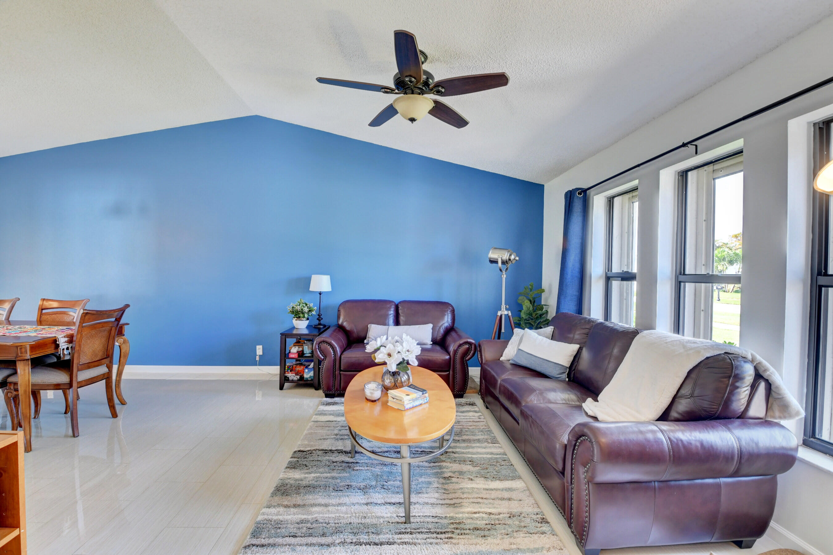 4192 Woods End Road Boca Raton, FL 33487 - Photo 9 of 63 38_dsc_3817_18_19_20_21