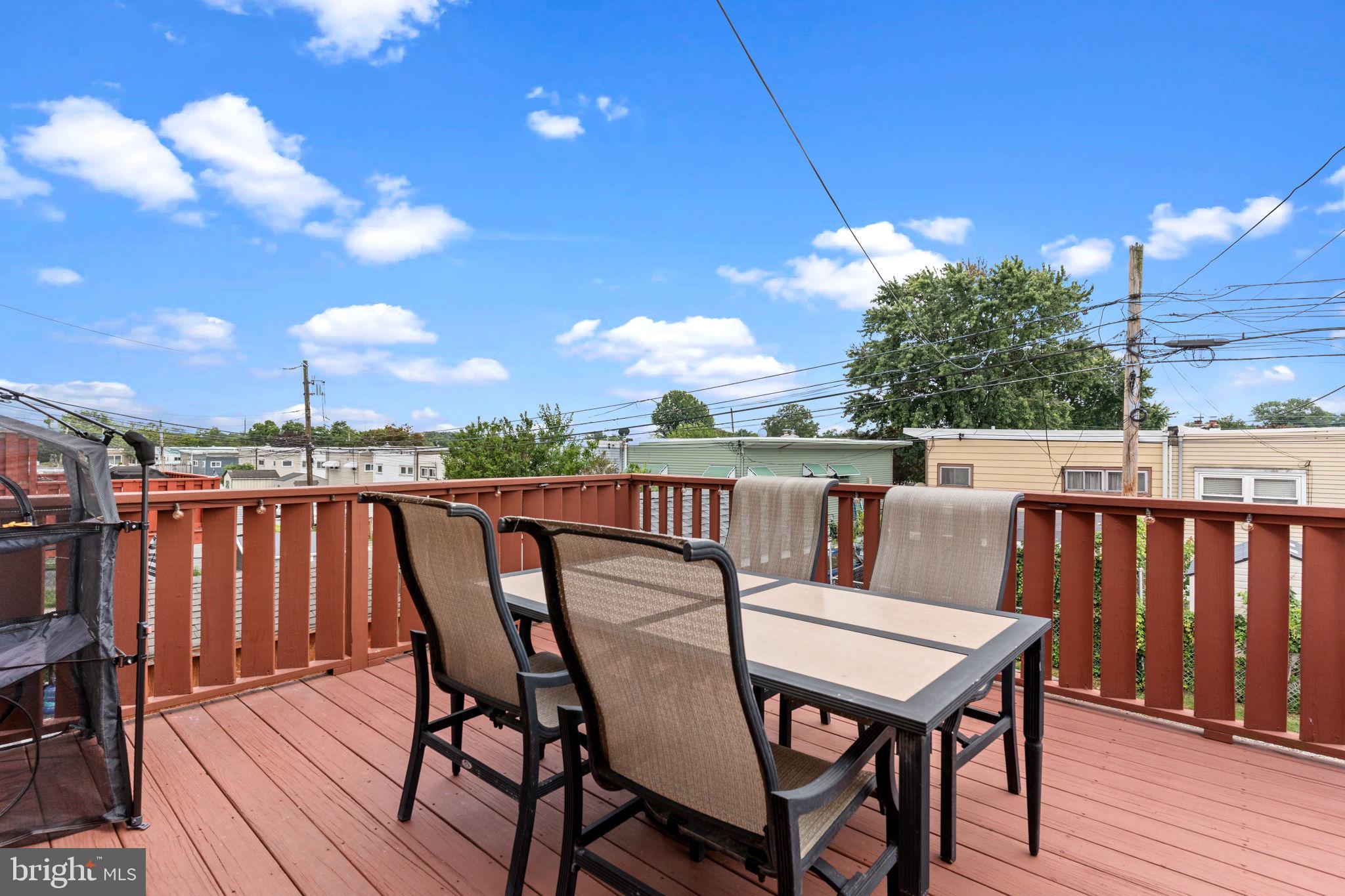 233 Lynn Road Ridley Park, PA 19078 - Photo 13 of 35 Deck