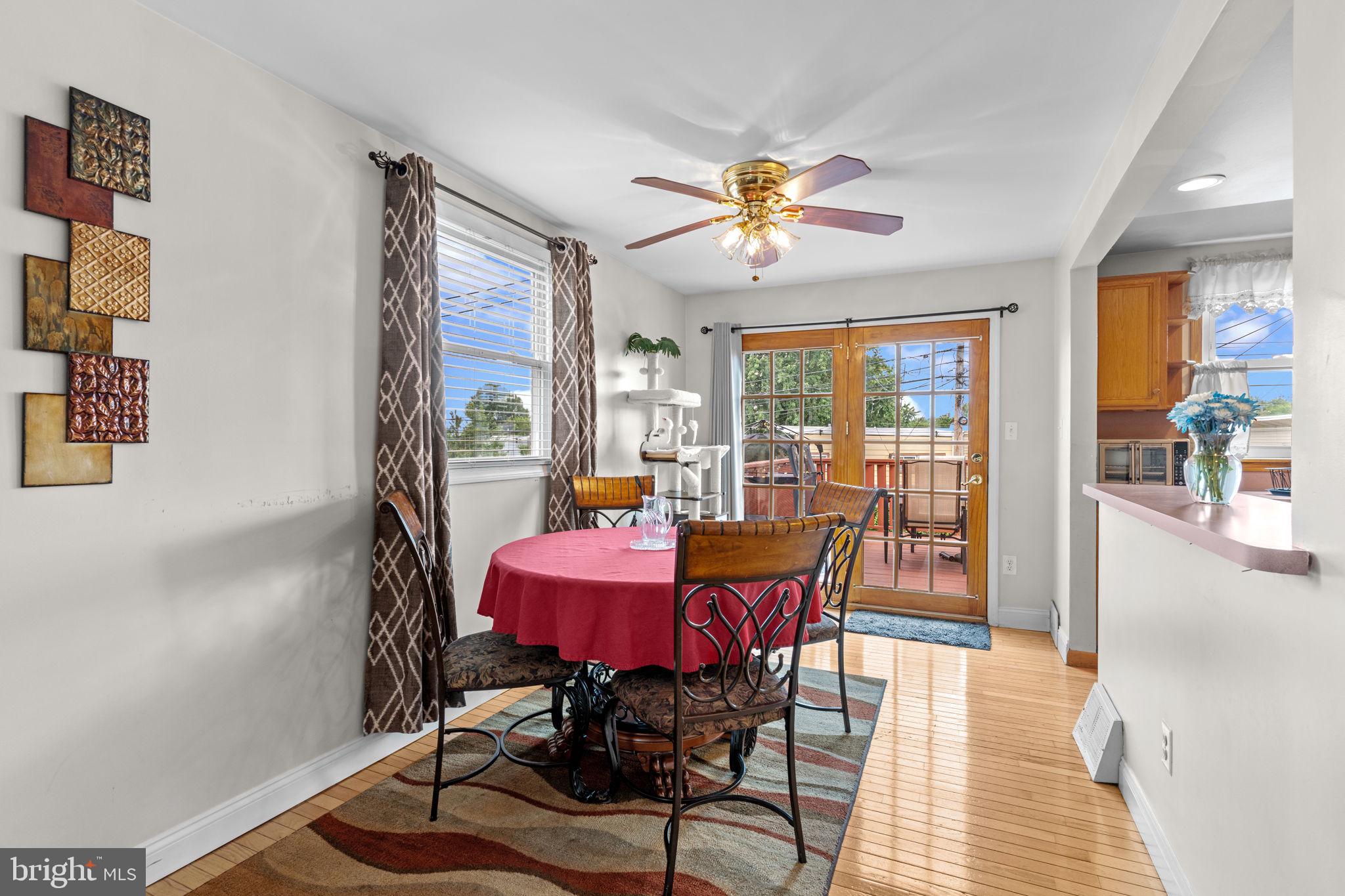 233 Lynn Road Ridley Park, PA 19078 - Photo 8 of 35 dining area