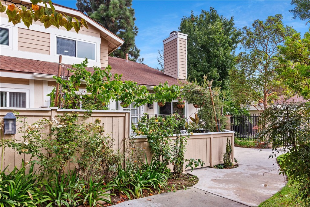 7720 Rambling Brook Way Stanton, CA 90680 - Photo 2 of 31