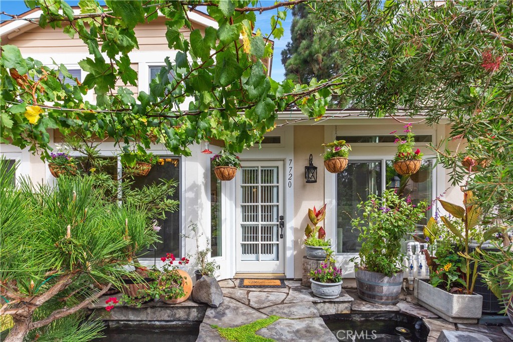 7720 Rambling Brook Way Stanton, CA 90680 - Photo 3 of 31