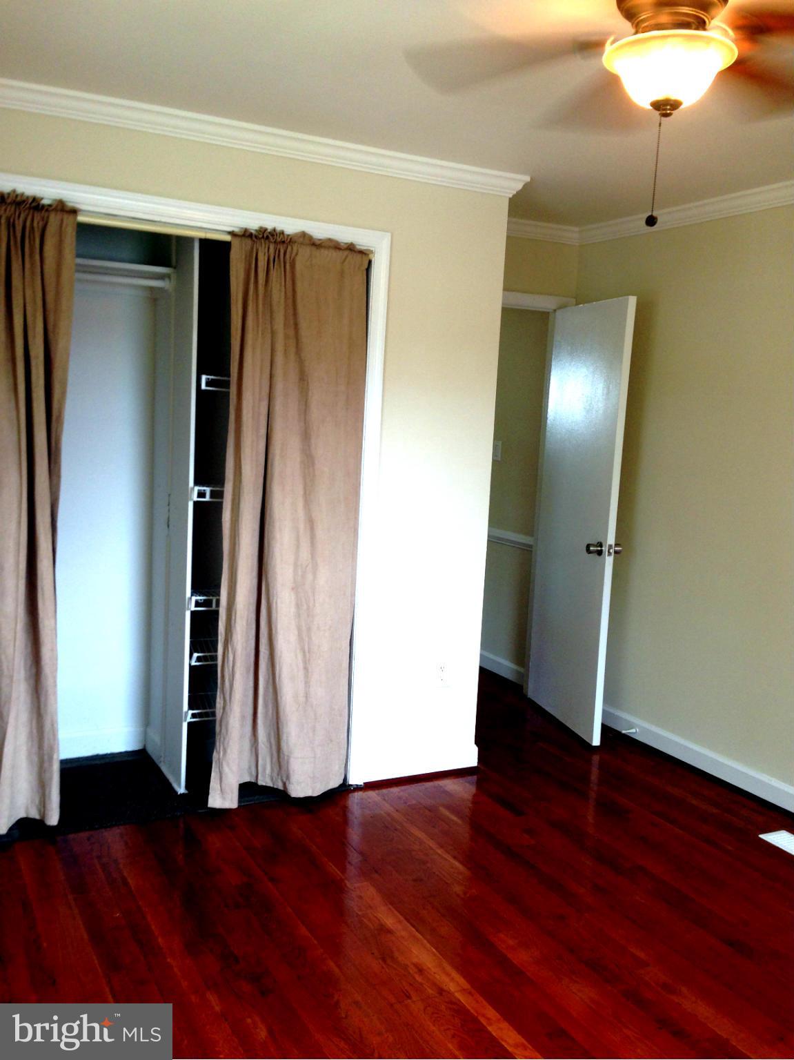 13204 Haddock Road Woodbridge, VA 22193 - Photo 5 of 30 Bedroom (Master)