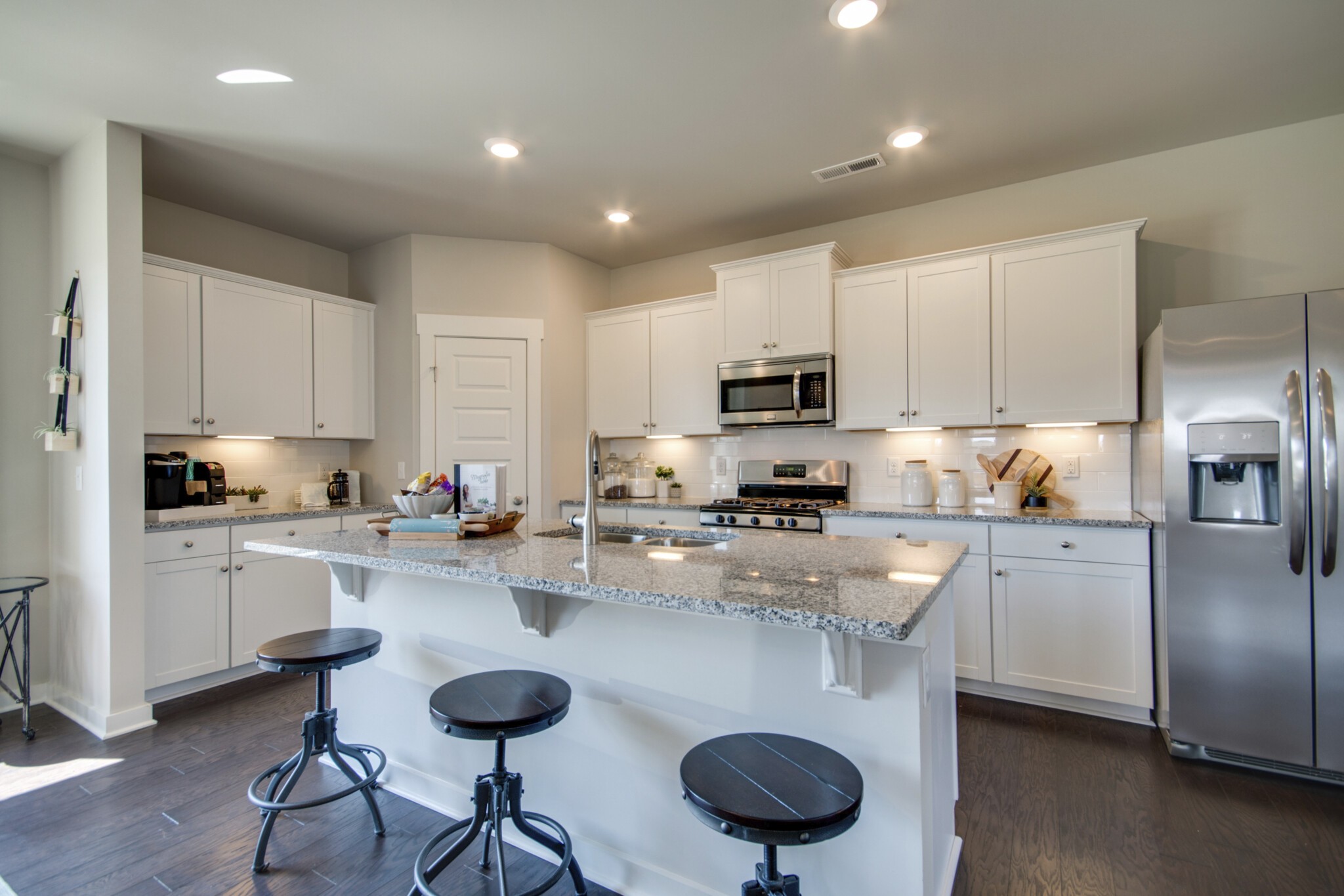 405 Irwin Way, Unit 185 Spring Hill, TN 37174 - Photo 3 of 12 Gallery Image 3