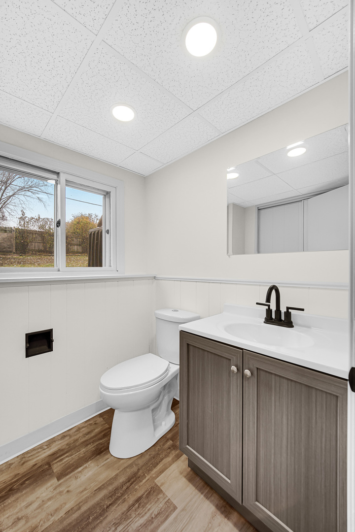 33121 North John Mogg Road Grayslake, IL 60030 - Photo 15 of 20 Gallery Image 15