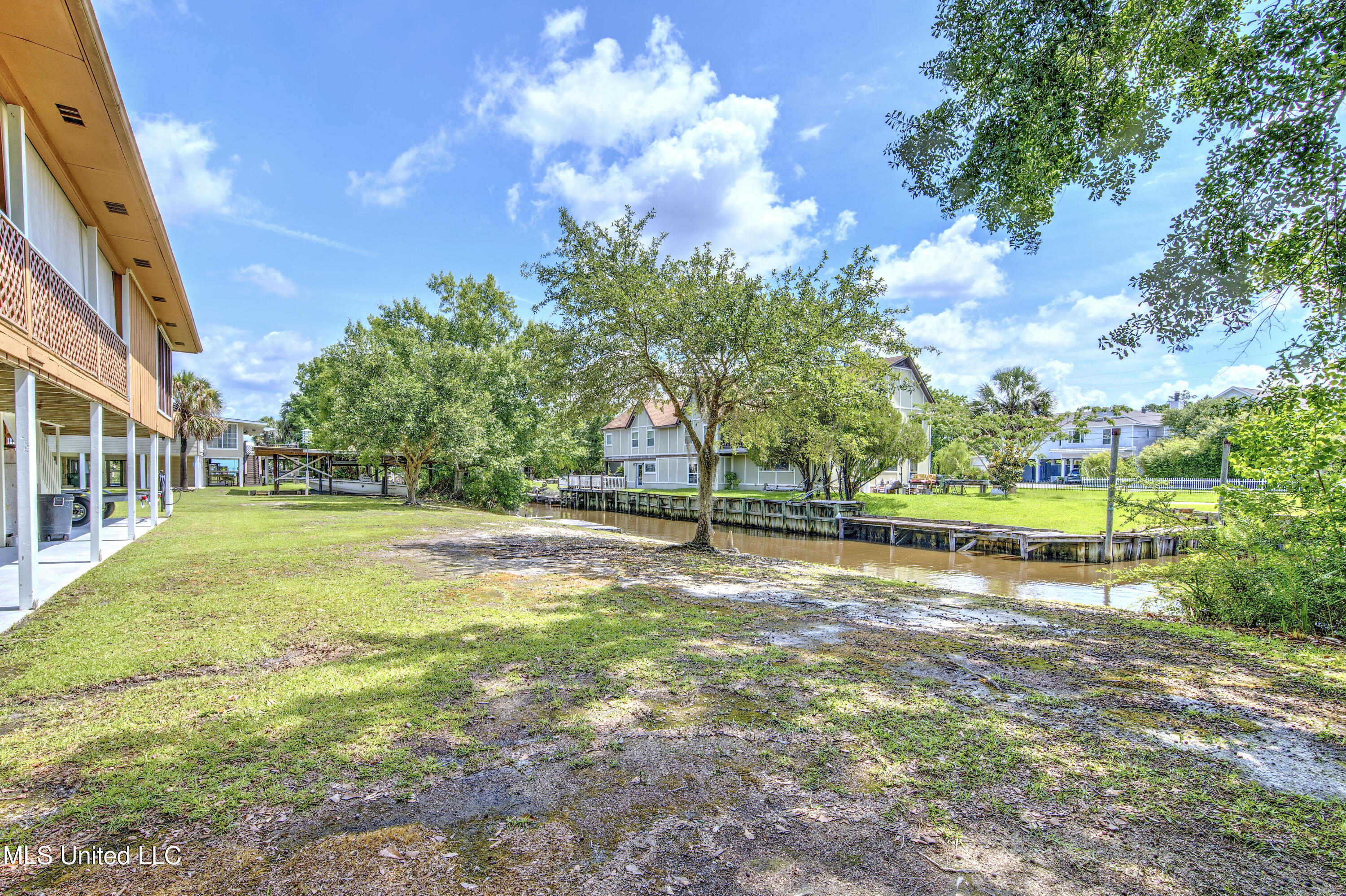 39 Harrison Road Bay St. Louis, MS 39520 - Photo 22 of 30 39h26
