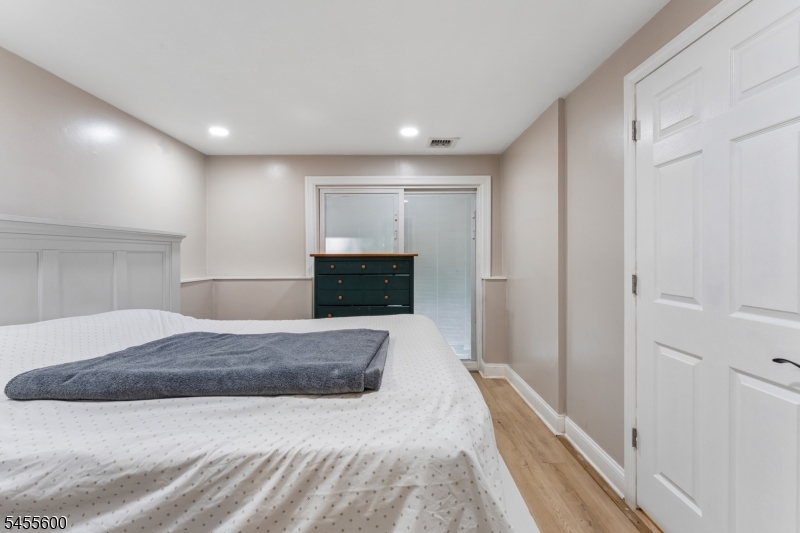 560 Dell Road Landing, NJ 07850 - Photo 28 of 29 Gallery Image 28