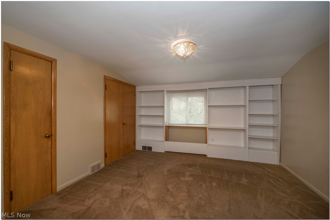 1348 Argonne Road Cleveland, OH 44121 - Photo 15 of 24 Gallery Image 15