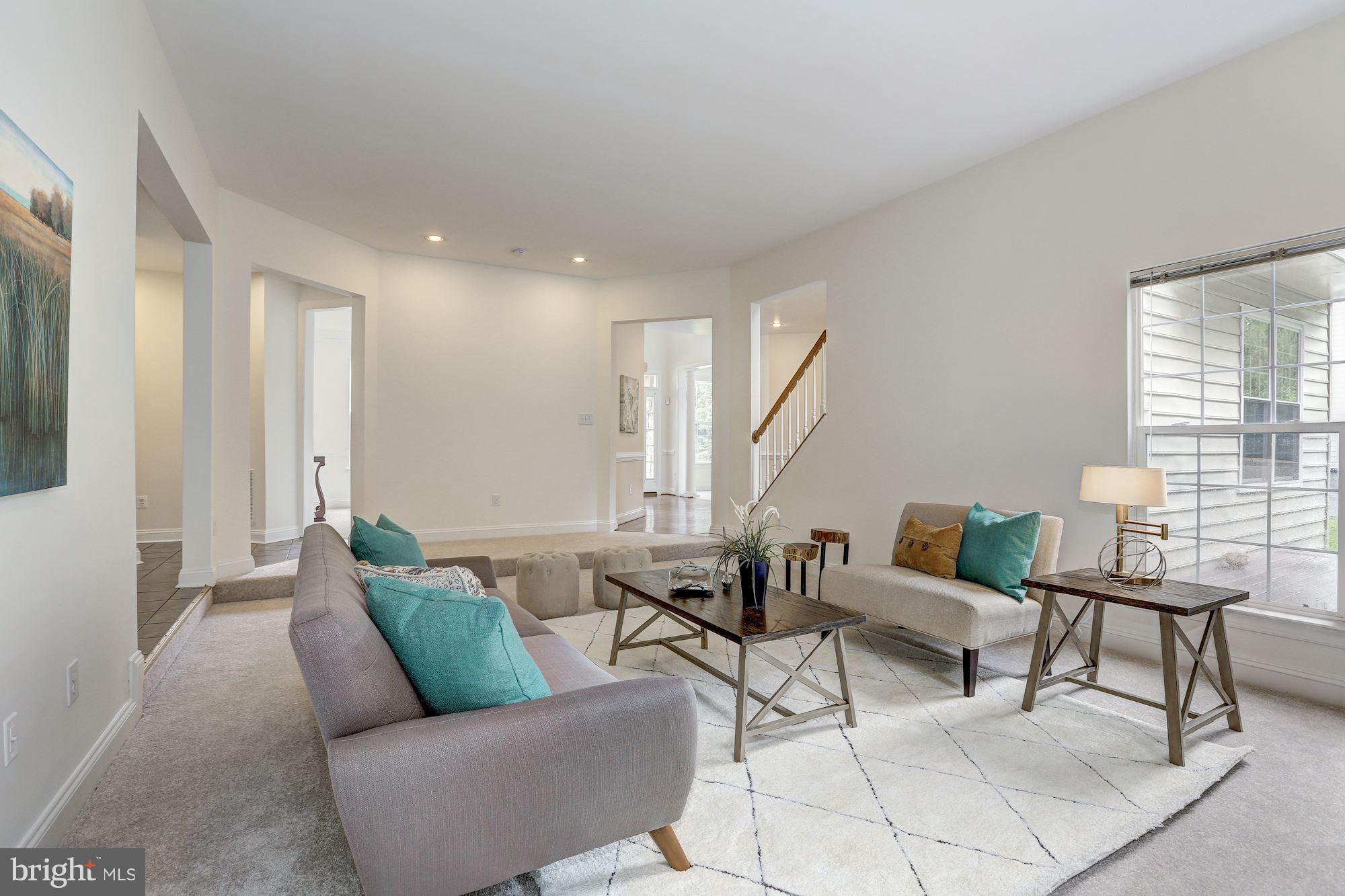 18303 Wickham Road Olney, MD 20832 - Photo 10 of 29 Family Room