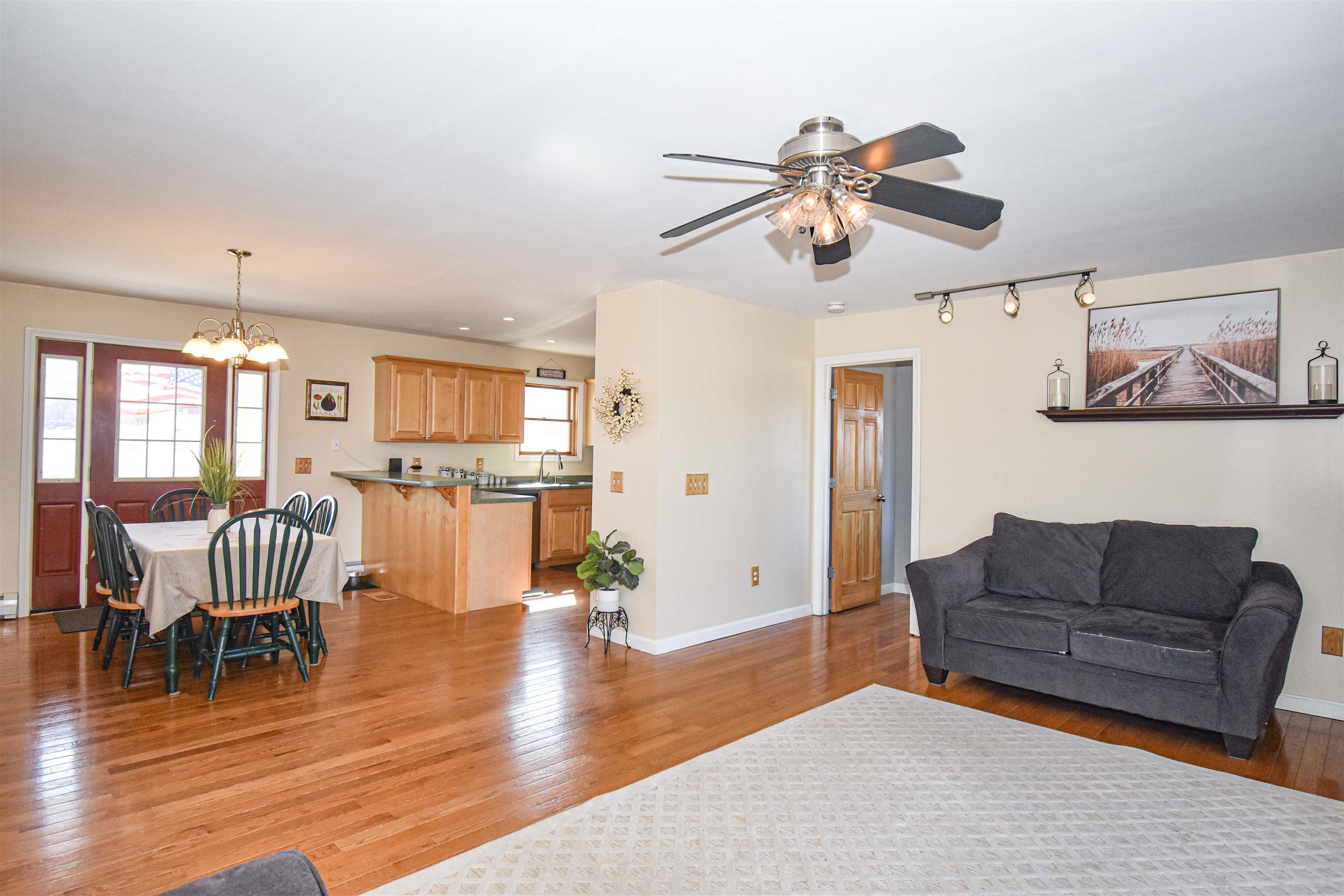 998 Maple Street Waltham, VT 05491 - Photo 11 of 34 Gallery Image 11