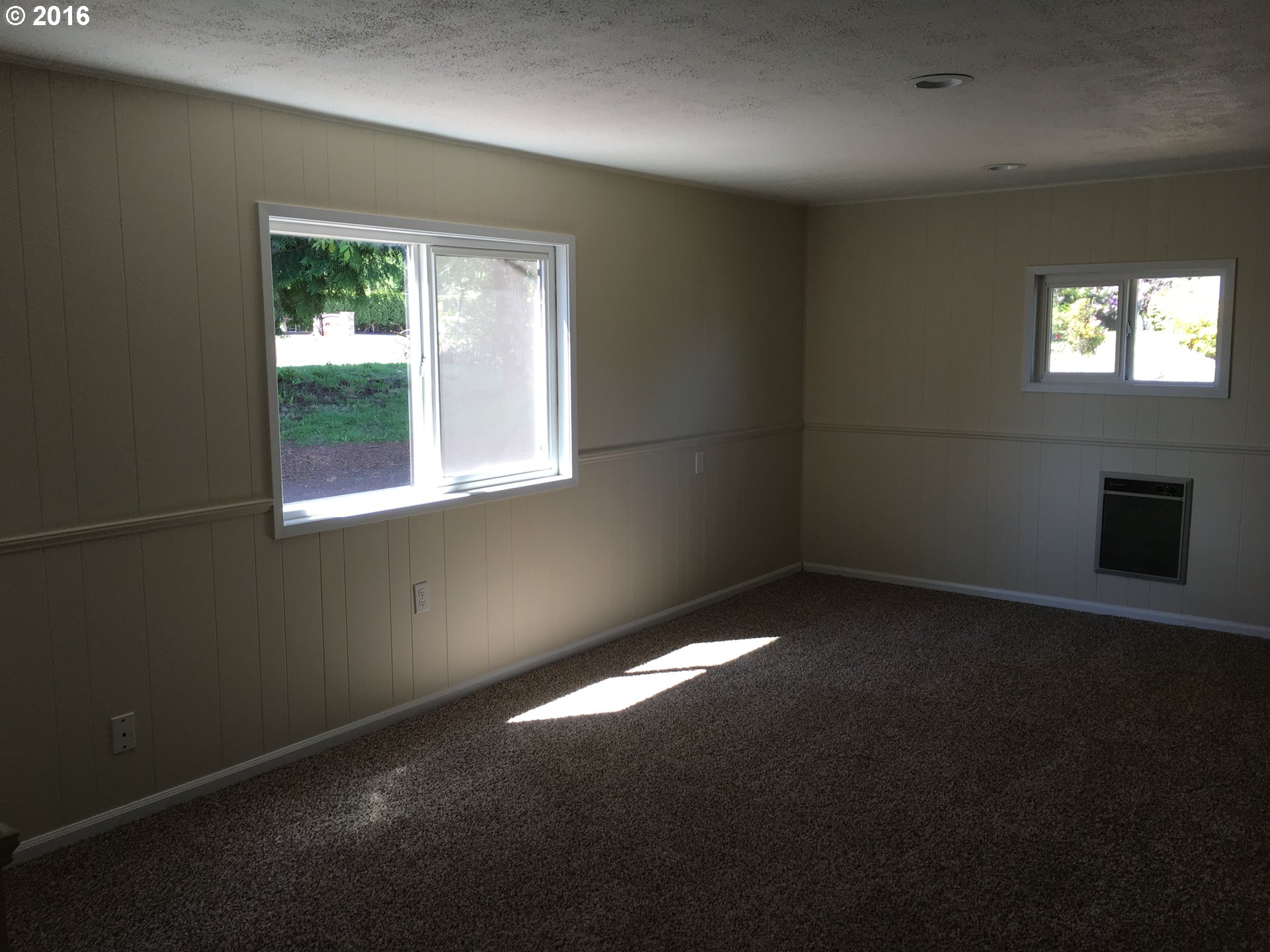 14592 Southeast Bluff Road Sandy, OR 97055 - Photo 9 of 26