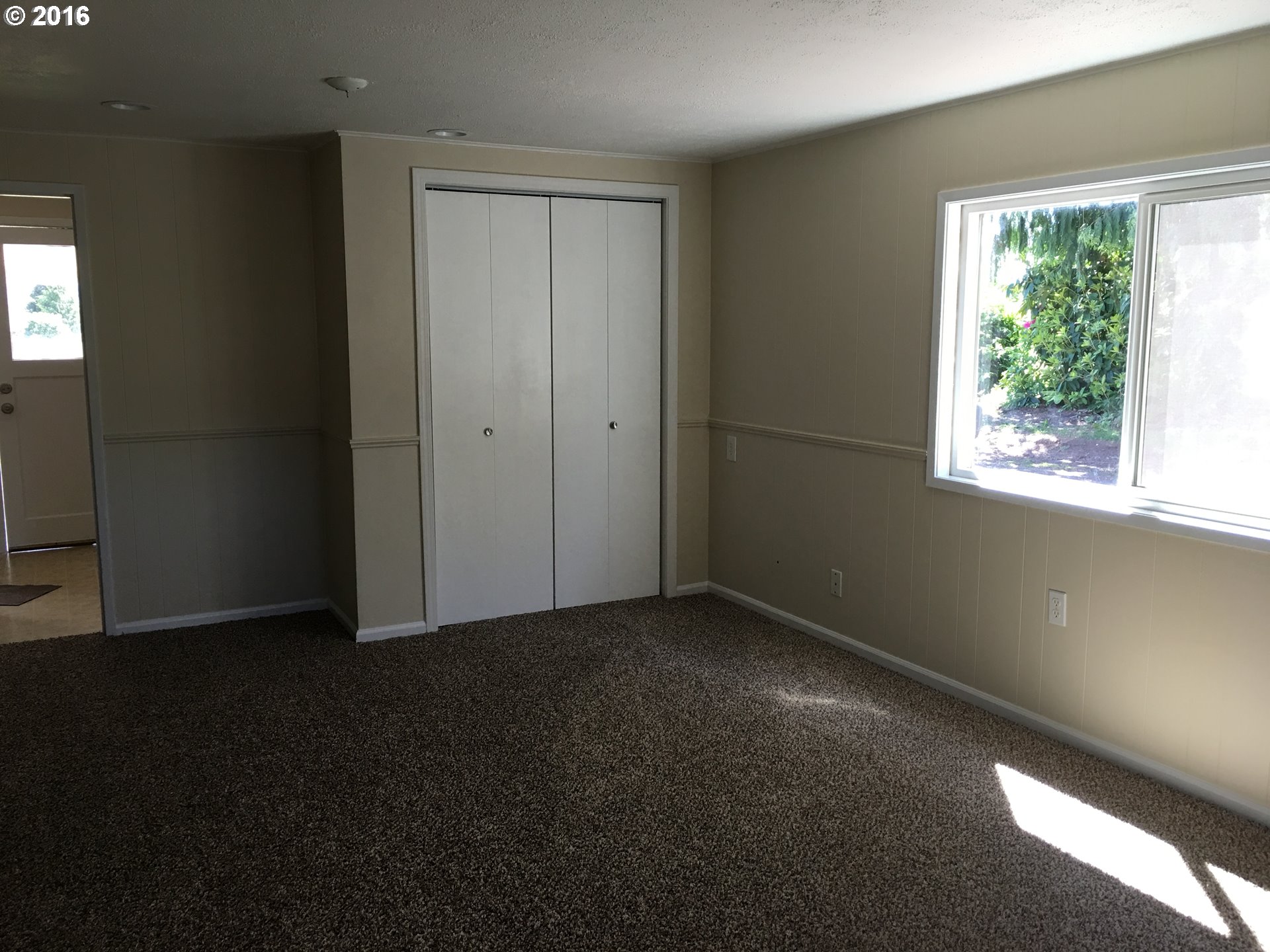 14592 Southeast Bluff Road Sandy, OR 97055 - Photo 10 of 26
