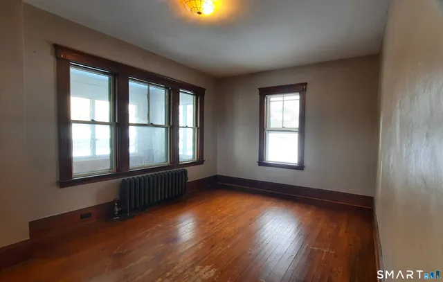 $240,000 | 26 King Street, Putnam, CT 06260