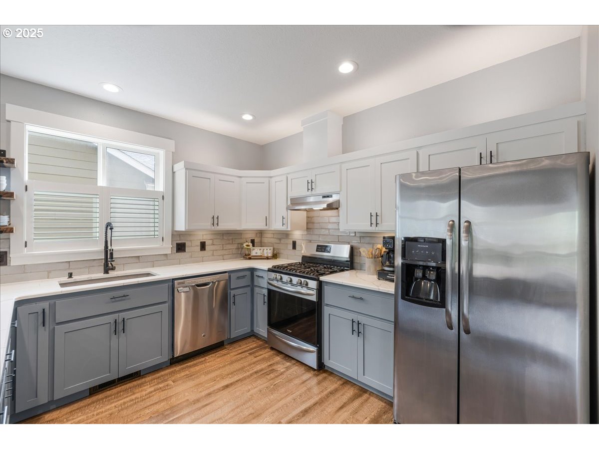 6475 Southeast 29th Way Gresham, OR 97080 - Photo 12 of 44 Gallery Image 12