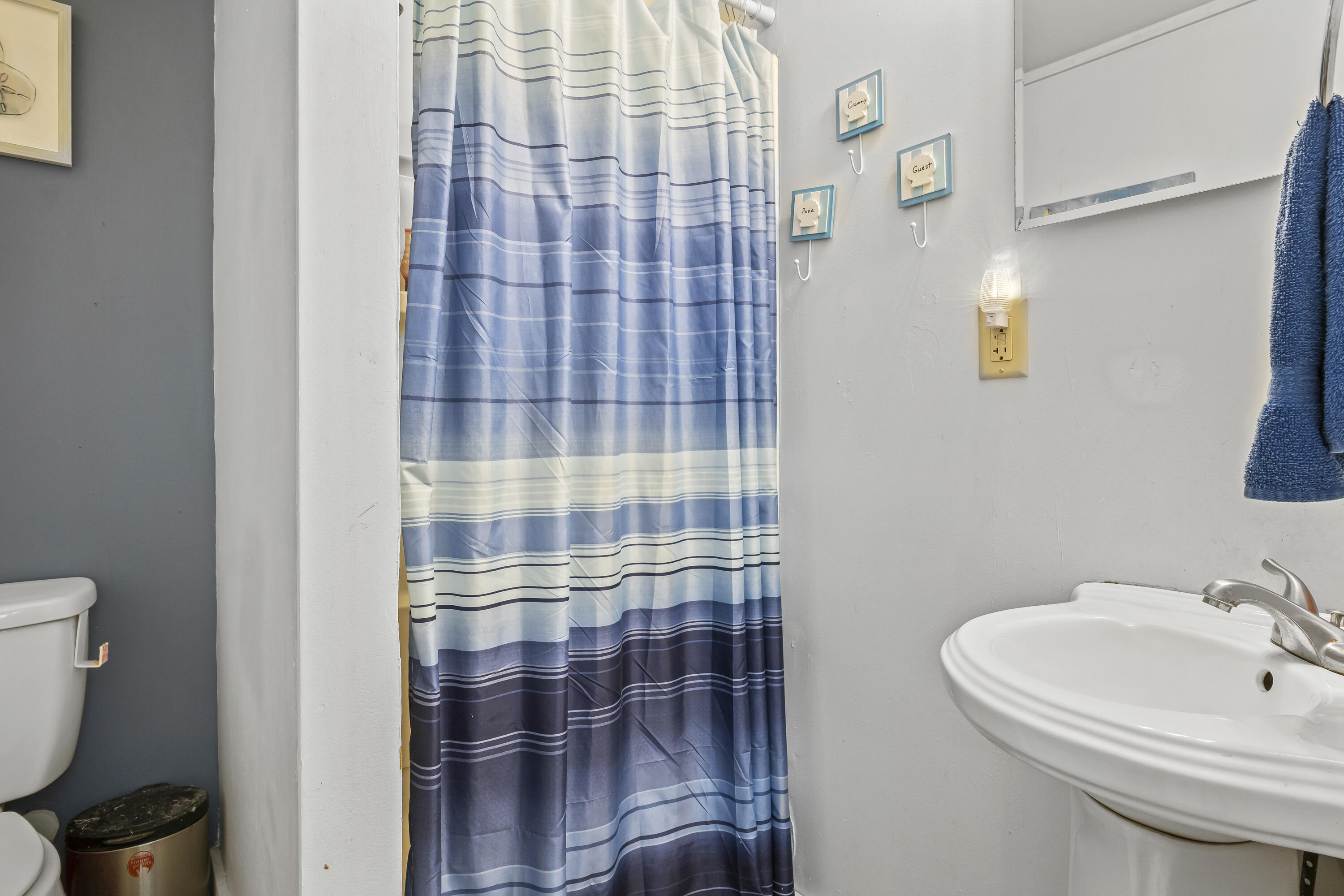 188 North Street Bath, ME 04530 - Photo 50 of 54 Upstairs Bathroom Unit 2