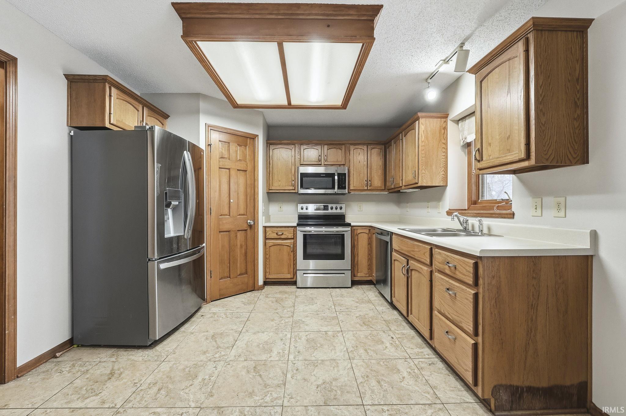 2909 Sweet Cider Road Fort Wayne, IN 46818 - Photo 17 of 36