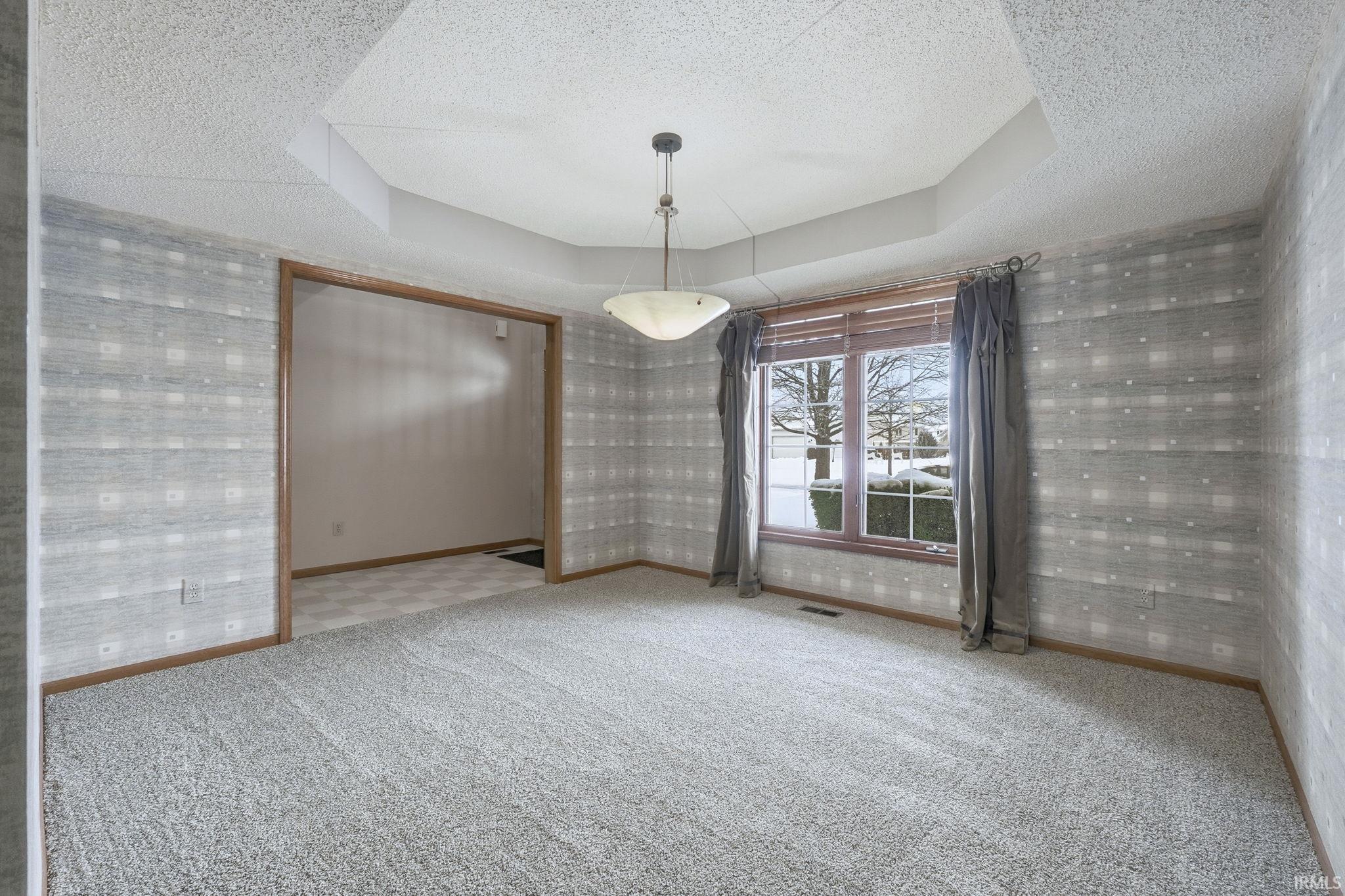 2909 Sweet Cider Road Fort Wayne, IN 46818 - Photo 4 of 36