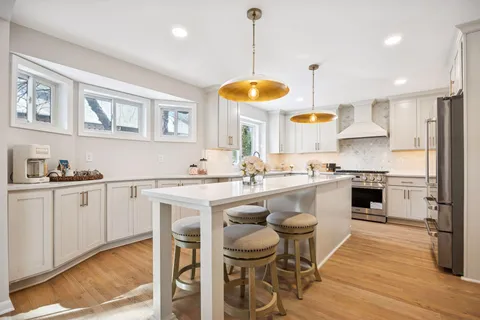 $1,150,000 | 6507 Gleason Court, Edina, MN 55436