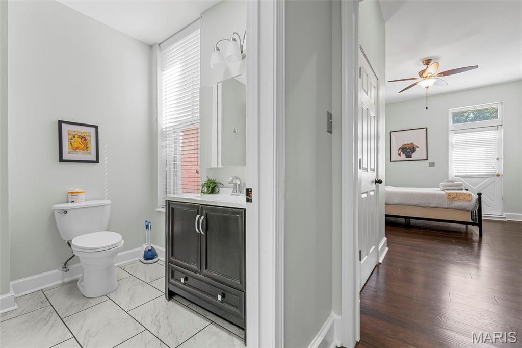 2350 Hickory Street St. Louis, MO 63104 - Photo 13 of 33