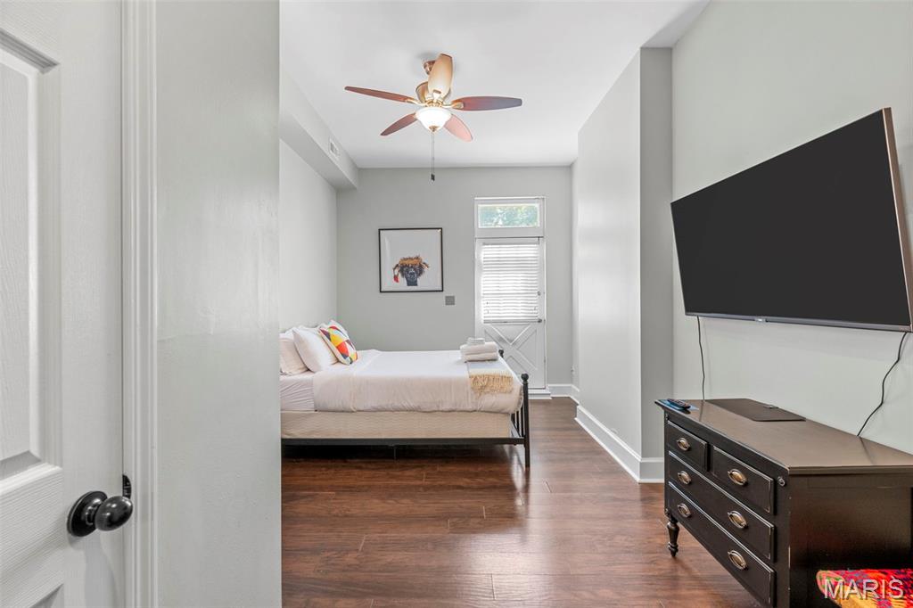 2350 Hickory Street St. Louis, MO 63104 - Photo 16 of 33