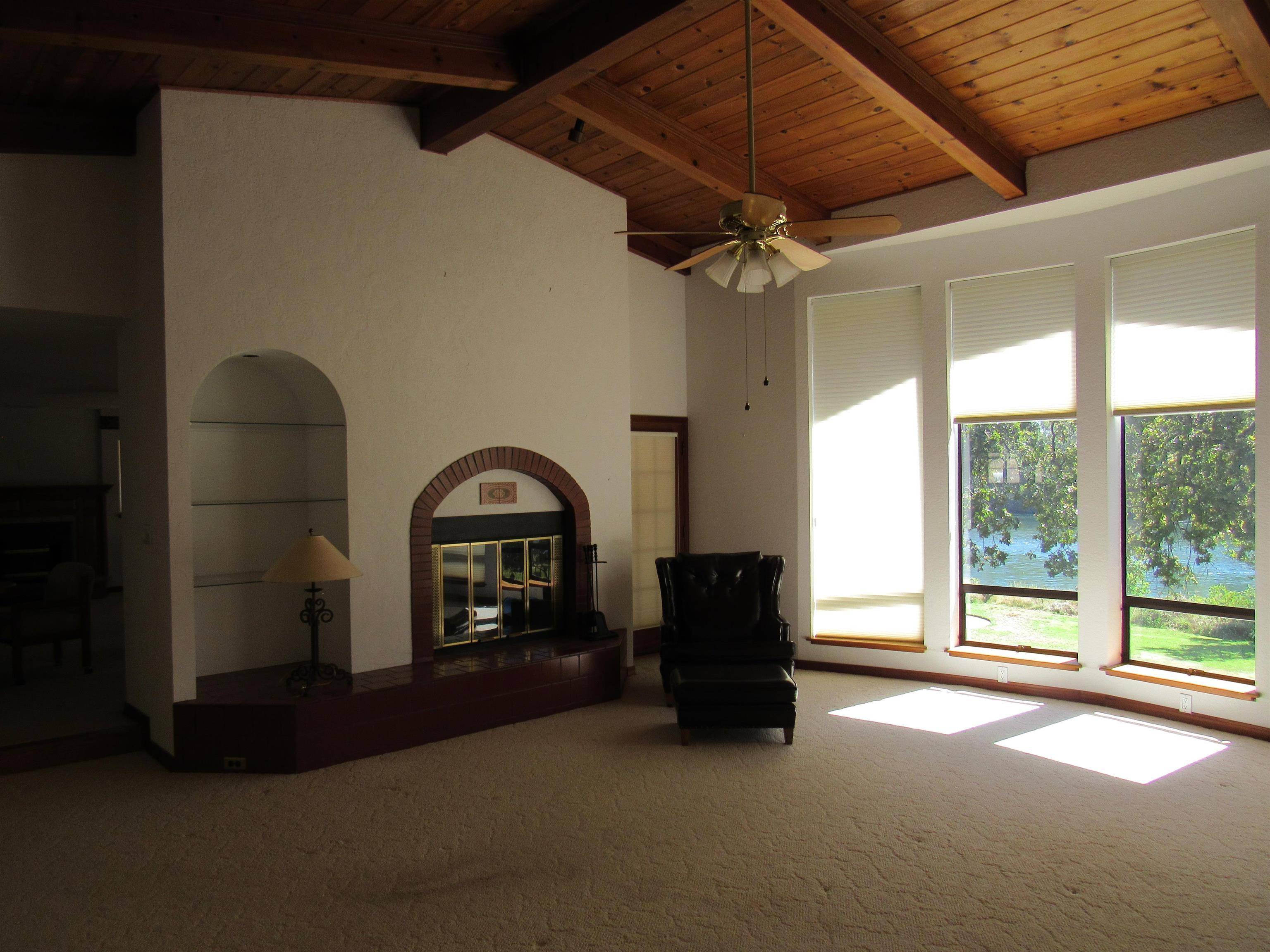 22551 Adobe Road Red Bluff, CA 96080 - Photo 7 of 27 Gallery Image 7