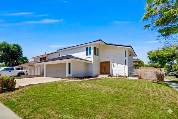 $1,249,900 | 511 South Wilde Street, Anaheim, CA 92802