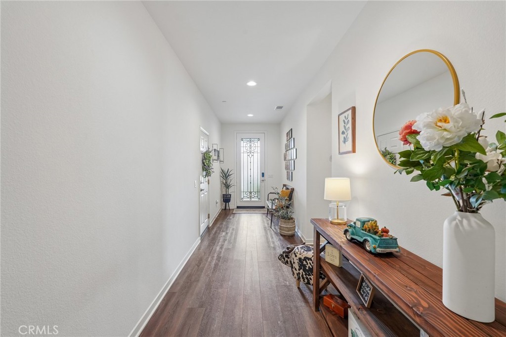 7846 Old Timber Court Riverside, CA 92507 - Photo 2 of 33 Hallway