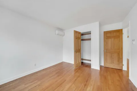 $2,800 | 199 Hopkins Avenue, Jersey City, NJ 07306