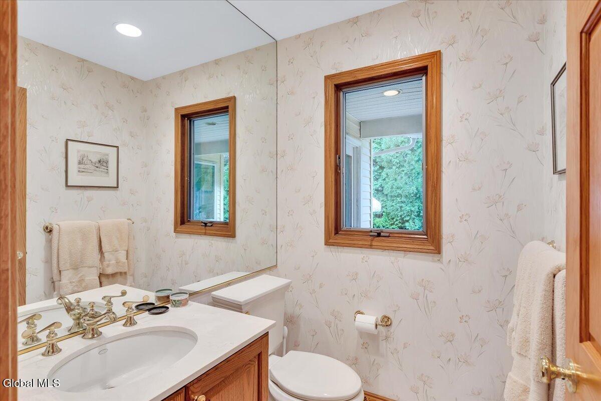 1 Oak Ridge Menands, NY 12204 - Photo 21 of 41 32-1 Oak Ridge-36